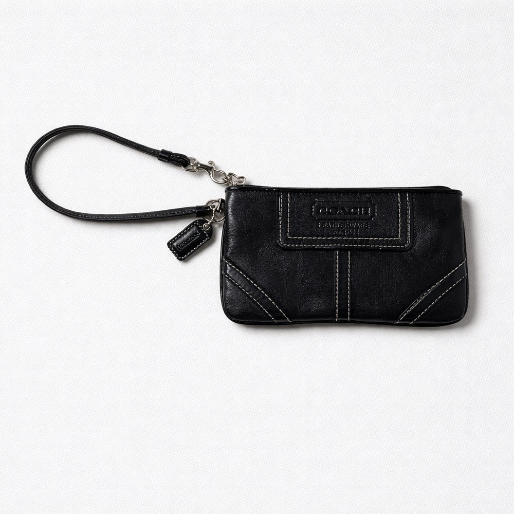 Coach Black Leather Wristlet Clutch with Contrast Stitching - Picture 3 of 4